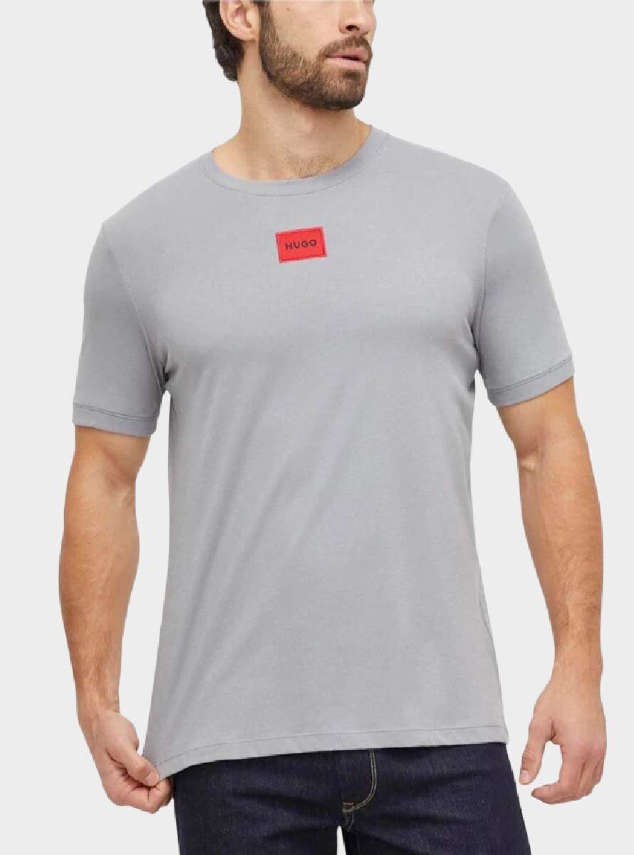 Hugo muška majica siva 50447978 050 na muškom modelu prednja strana
