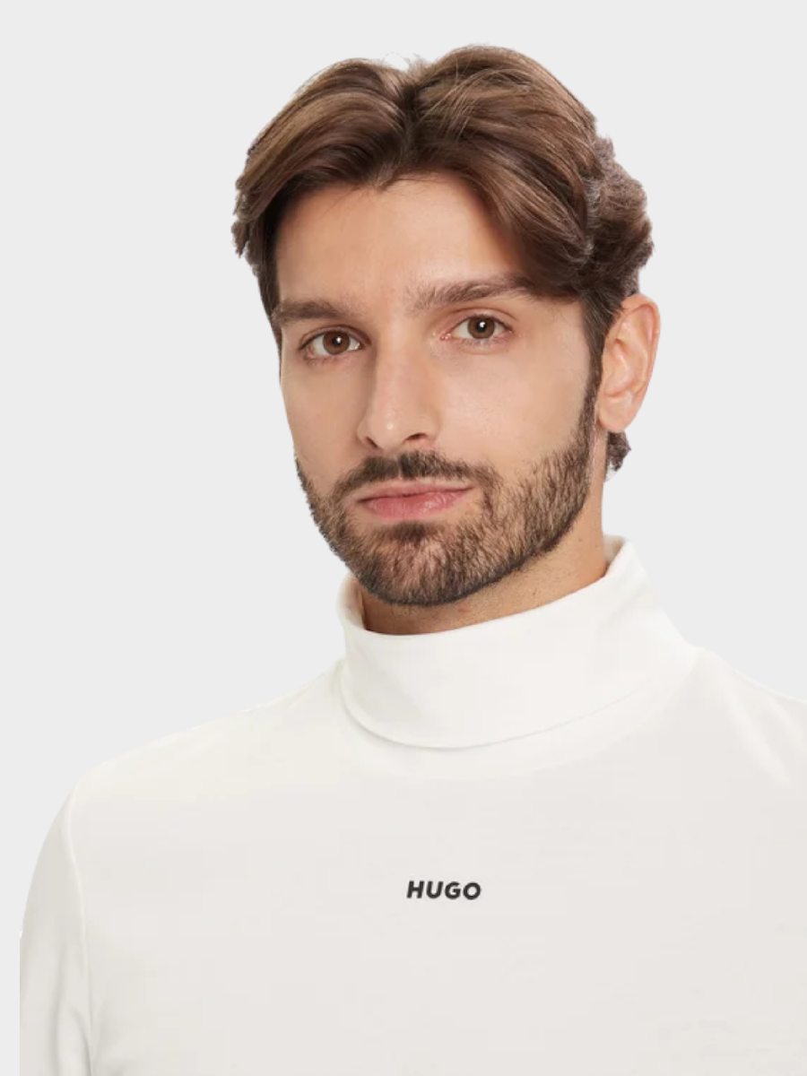 Hugo-muška-rolka-50547372-102-03