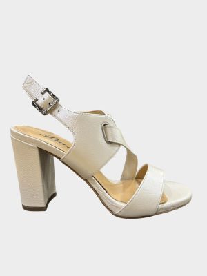 Paar-ženske-sandale-2024-041